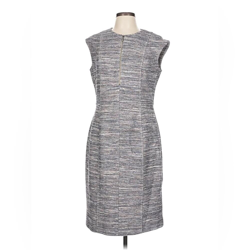 W by Worth Women's Blue White Tweed Knee Length Sheath Dress - Size 2
b81